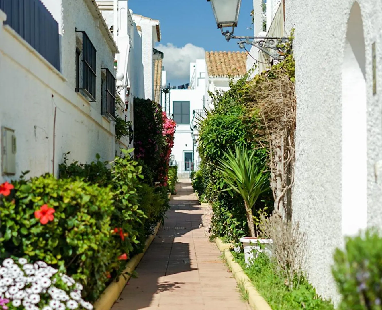Beautiful Beach House In Estepona İspanya